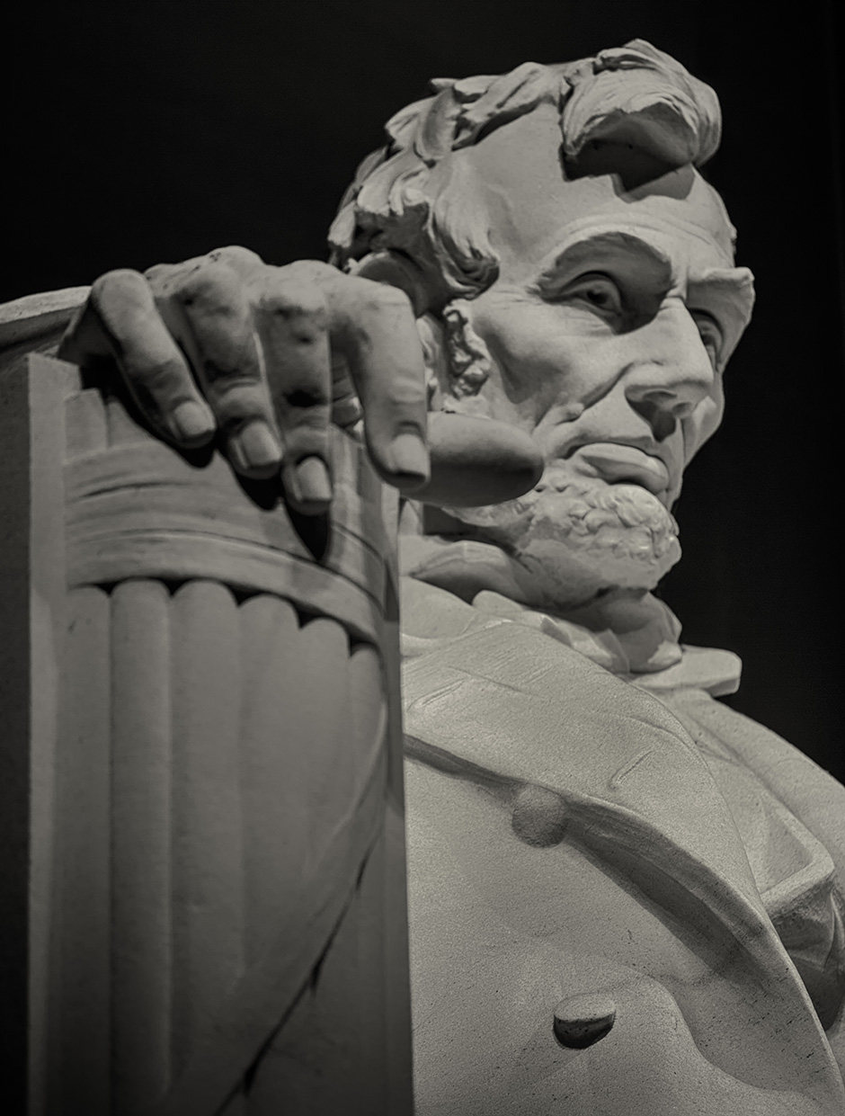 Lincoln with Open Hand