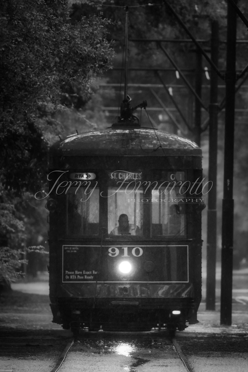 St. Charles Streetcar #910