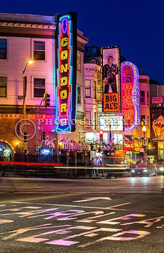 The striptease bars or topless bars are in the North Beach section of San Francisco, in California.