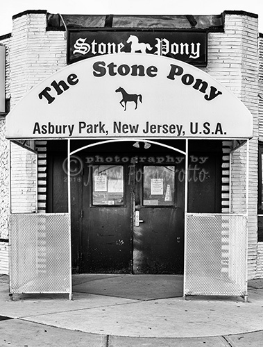 Stone Pony Entrance