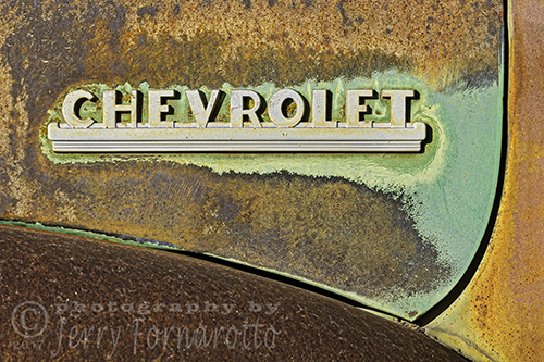 Chevrolet Logo and Rust