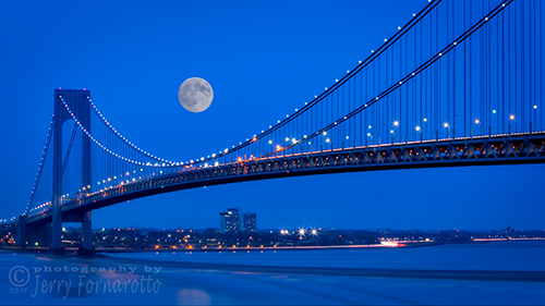 Moon over the Verrazno Bridge