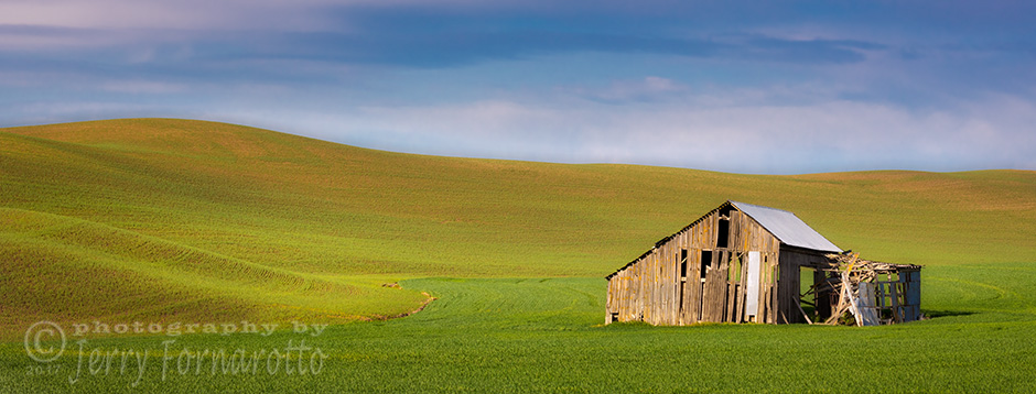 Derelict Barn in the Palouse