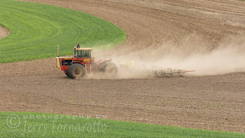 Plowing in the Palouse