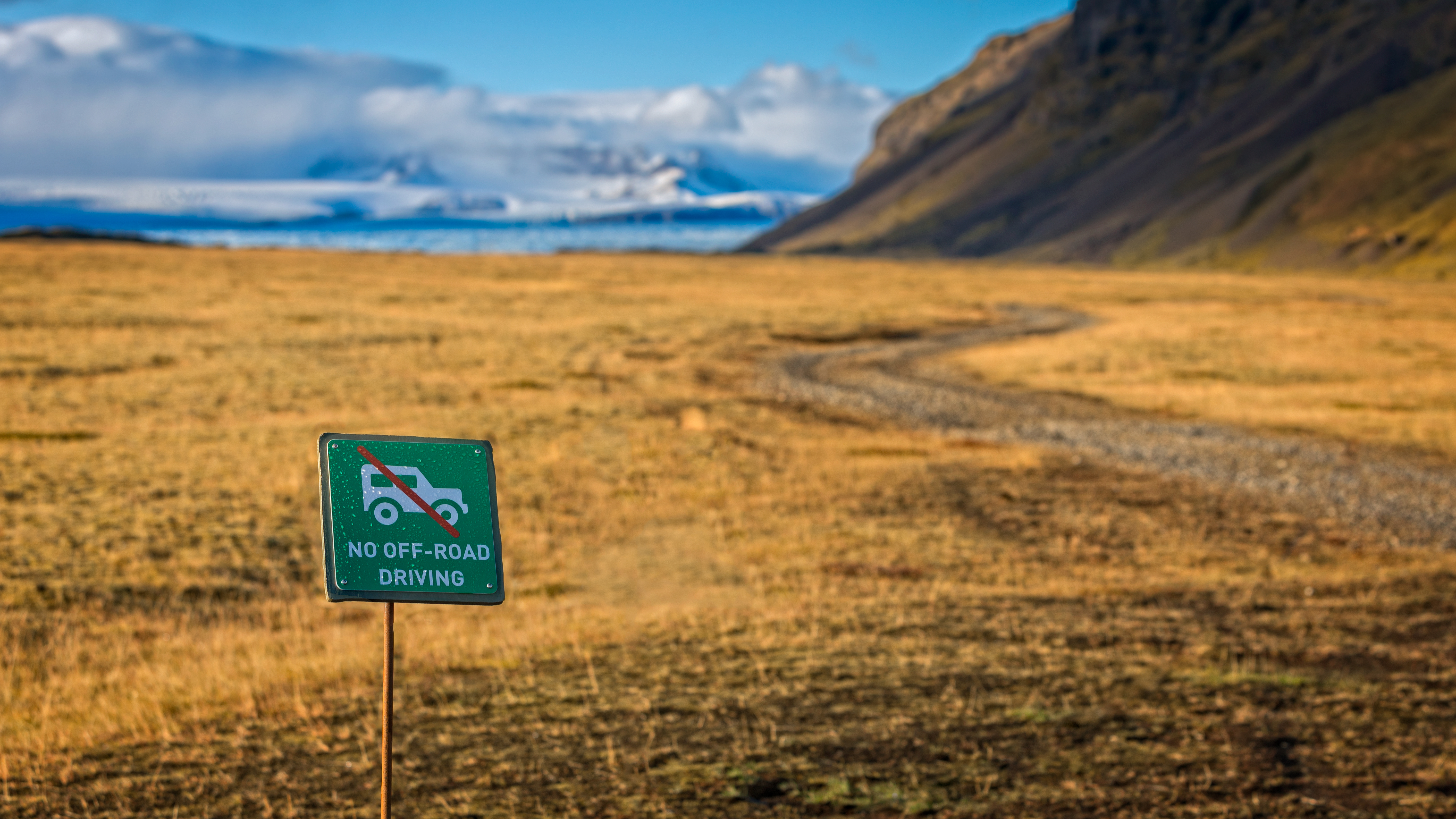 "No Off-Road Driving" sign in Iceland.