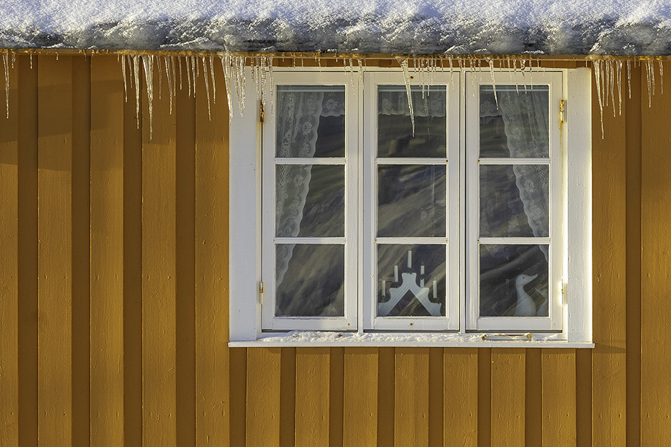 Rorbu cabin window in Sakrisoya, Norway.
